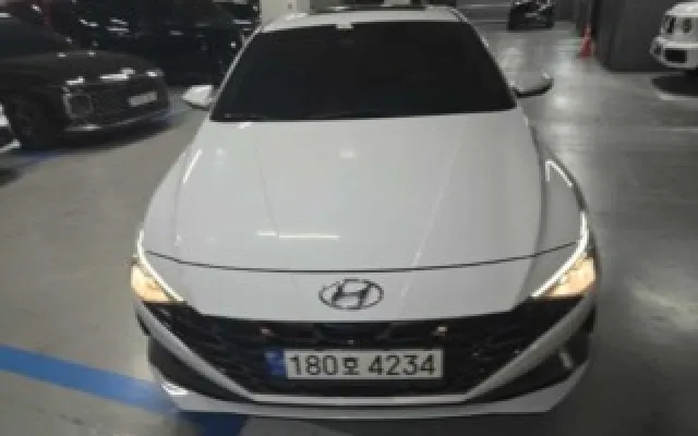 아반떼 (CN7) 1.6 모던 현대 2022/04 82,904km